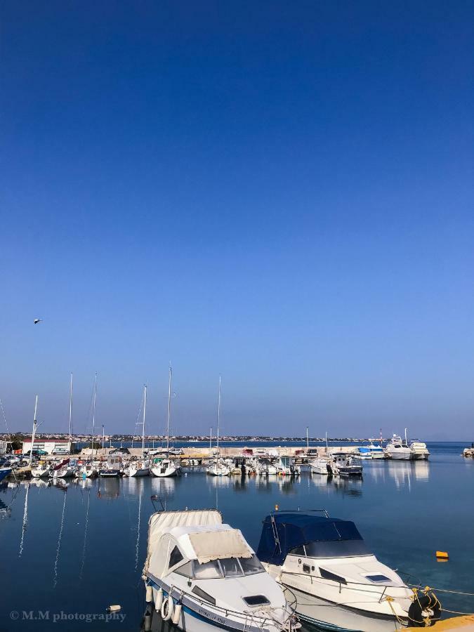 Marina Apartment Artemida  Luaran gambar